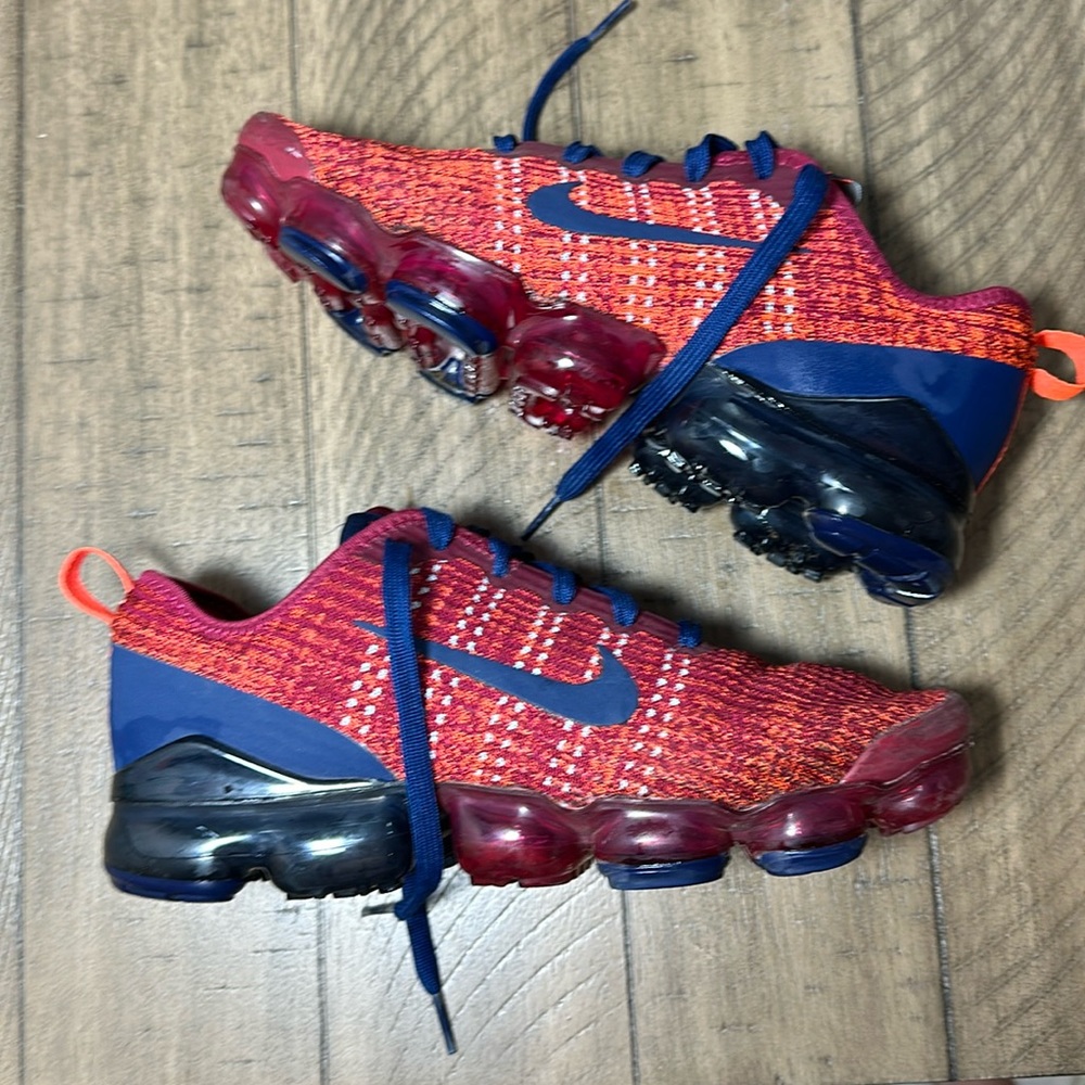 Nike Air Vapormax 2019 Flyknit Woman’s size 9